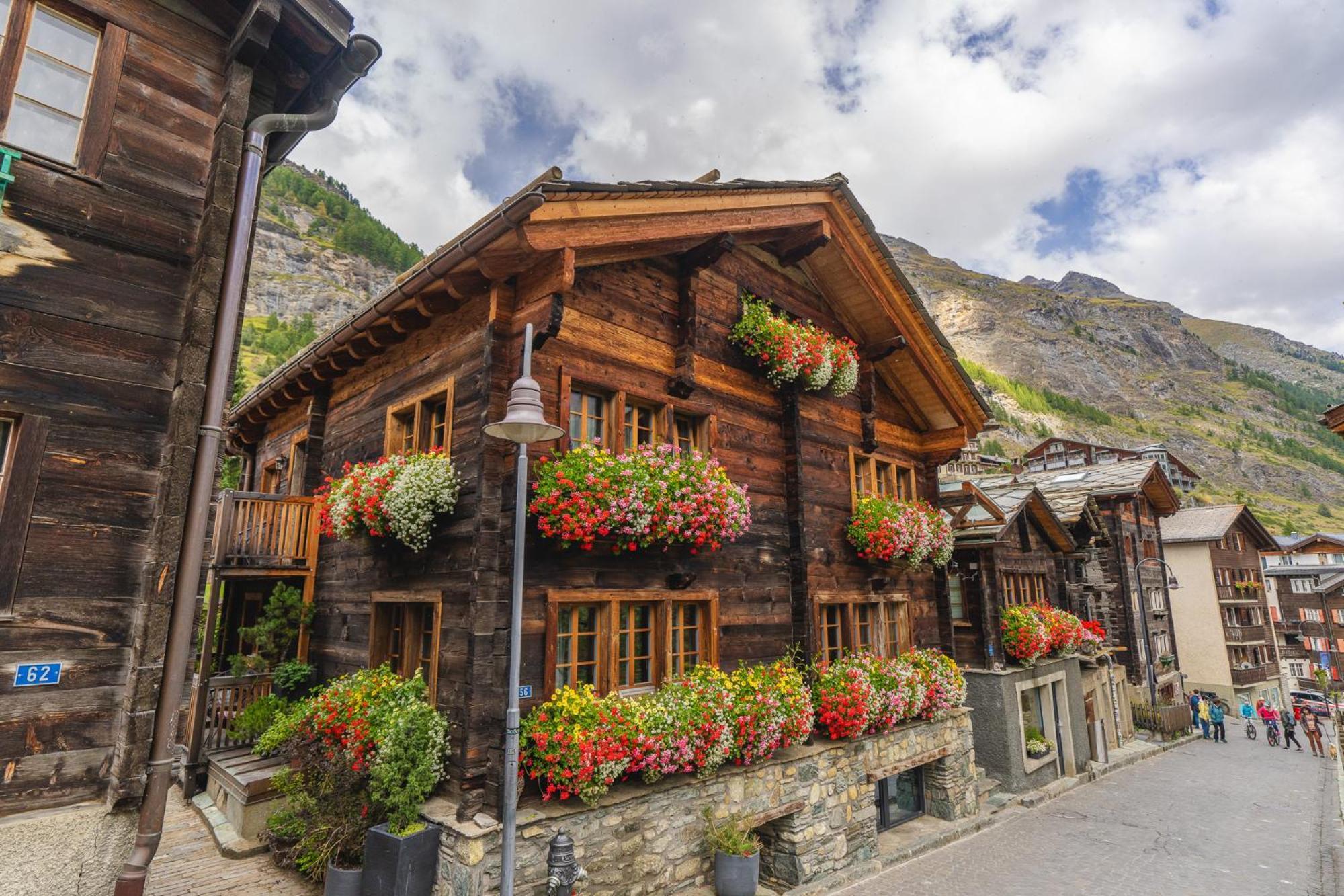 Chalet Schuler Zermatt Bagian luar foto